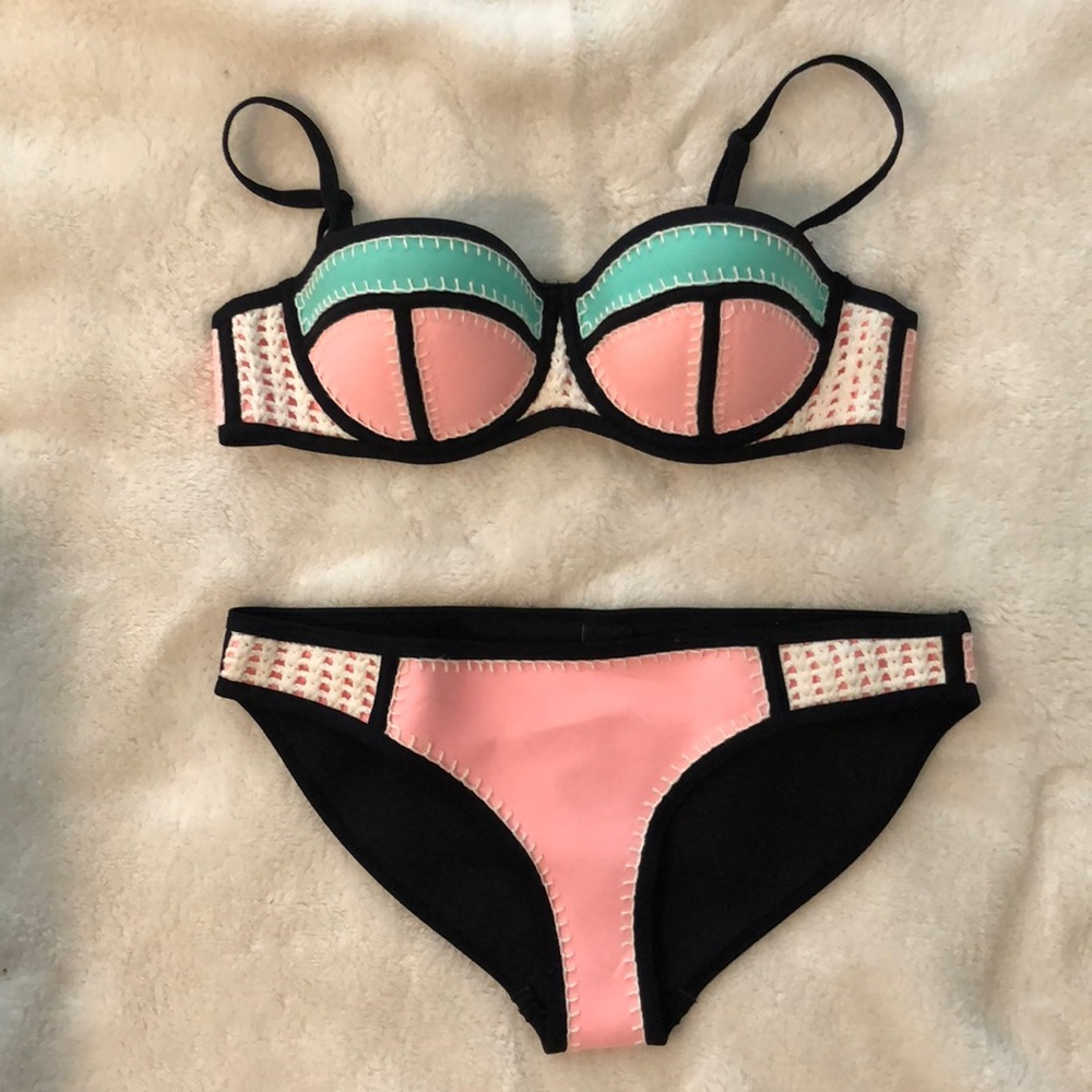 Traingl Bikini